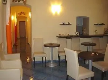 Alojamento de Acomodação e Pequeno-almoço Napul'e 3*