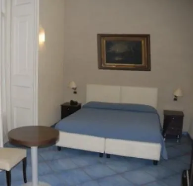 Napul'e Panzió 3*